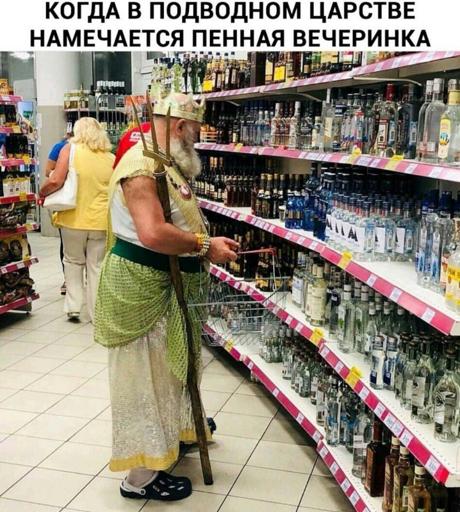 КОГДА В ПОДВОДНОМ ЦАРСТВЕ НАМЕЧАЕЪСЯПЁННАЯ ВЕЧЕРИНЪА _ _ дг _ і _ у