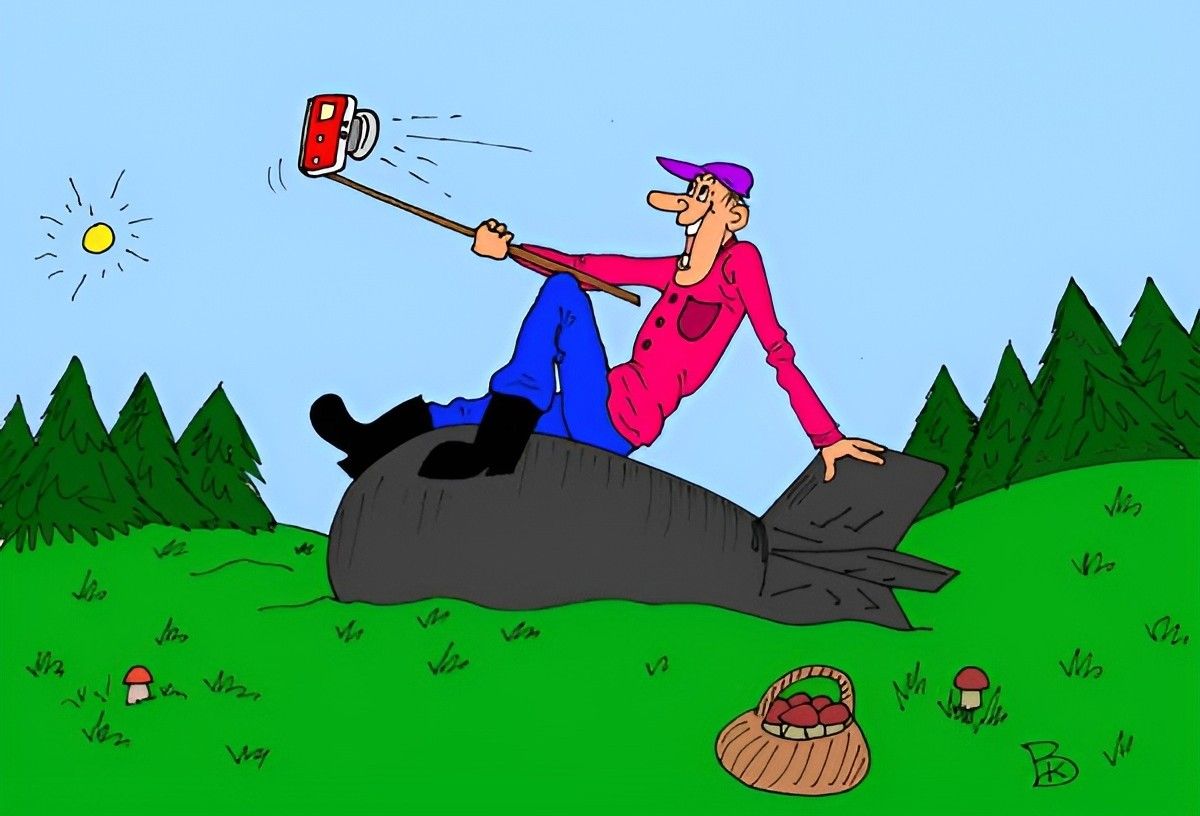 Карикатура: мужчина в яркой одежде держится за длинную палку с топором и скачет над большим чёрным мешком на поляне в лесу.