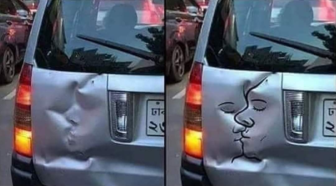 Два кадра одной машины: на багажнике нарисованы графические поцелуи/линии лица, украшение кузова.