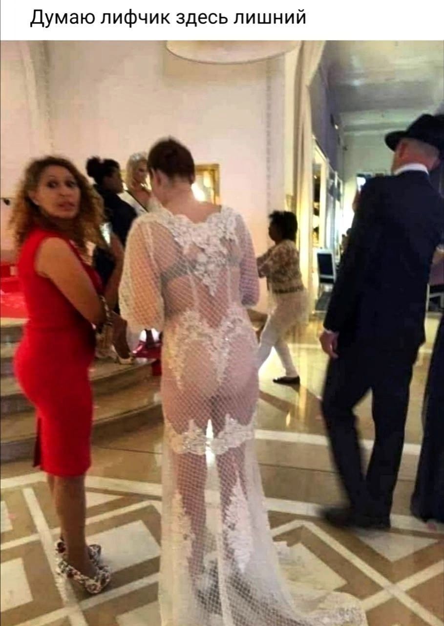 Думаю лифчик здесь лишний