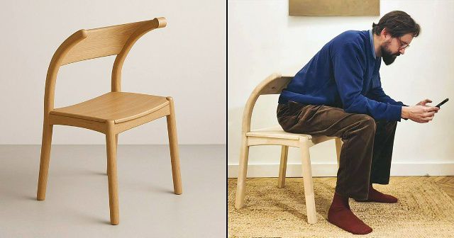 Две картинки: слева целый стул, справа человек сидит на стуле без спинки, смотрит в телефон