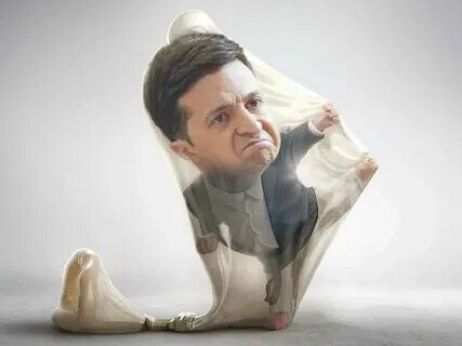 Коллаж: мужчина в костюме внутри прозрачного пакета, юмористическая сцена