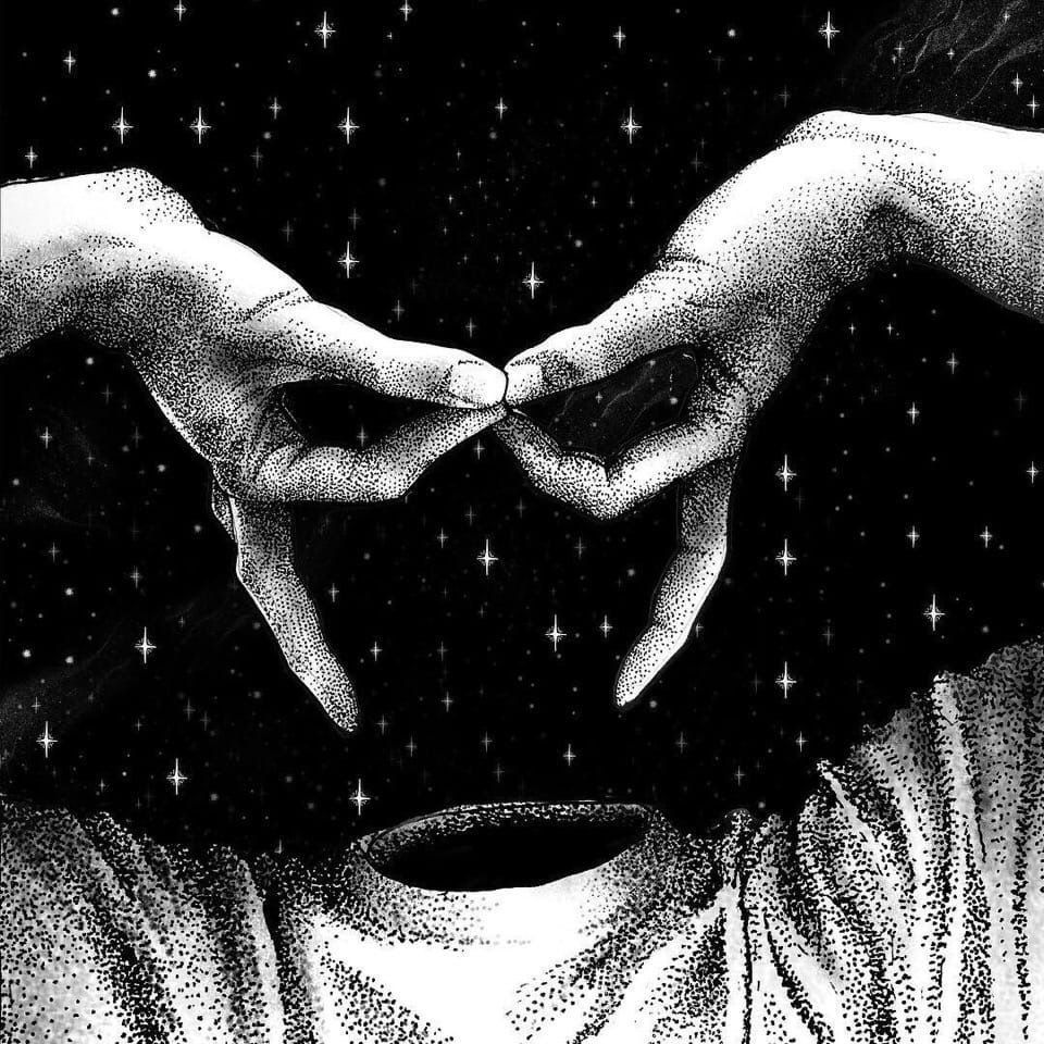 Сюрреалистичная ч/б сцена с руками над космическим фоном