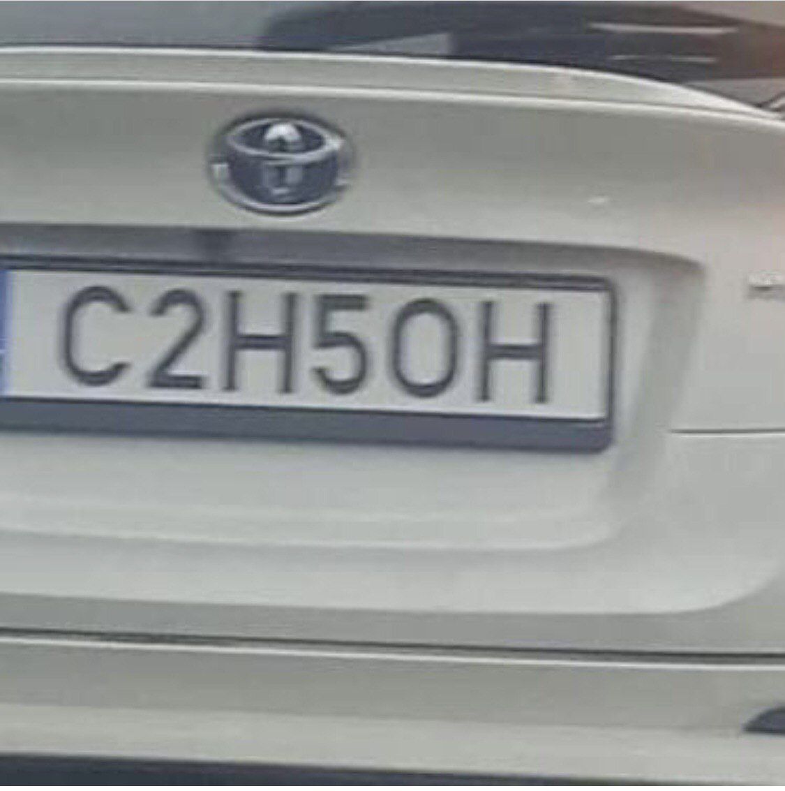 C2H50H