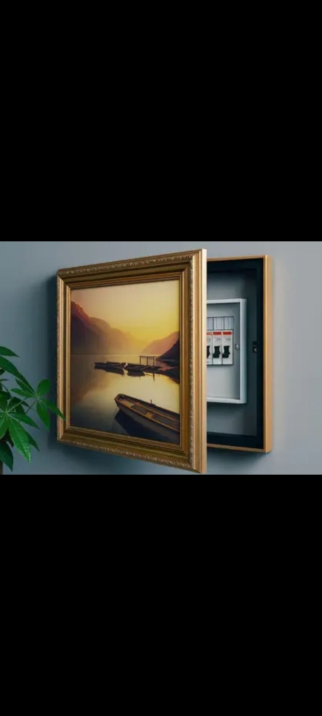 Картина на стене, за которой скрывается сейф.