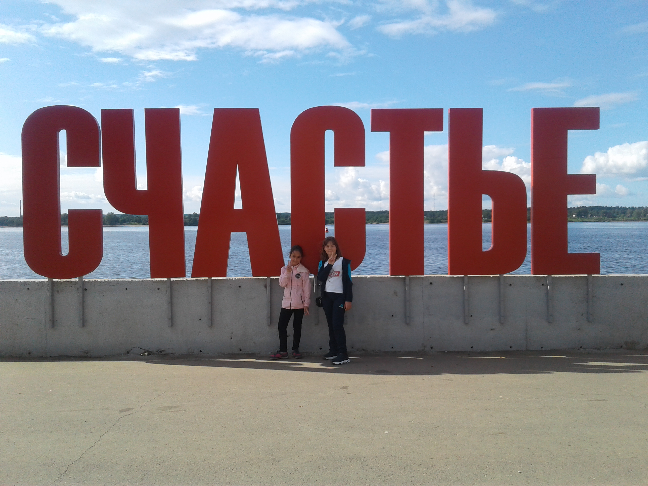 где33