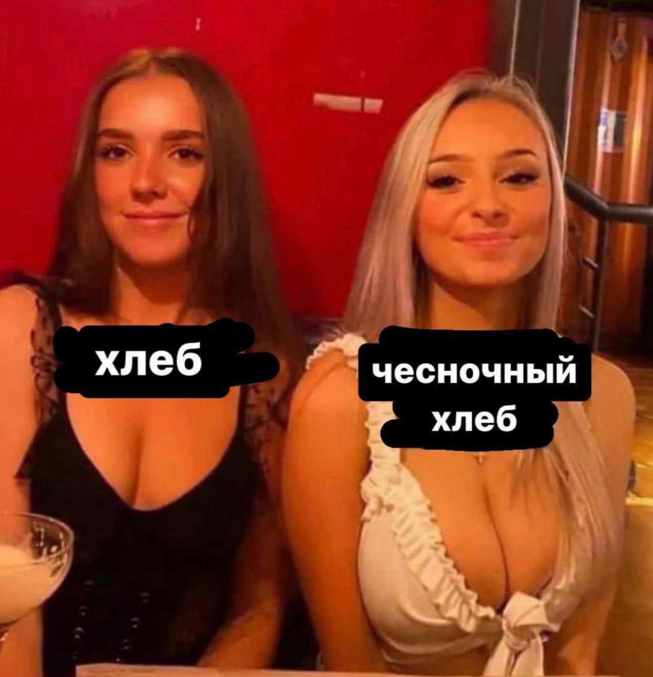 хлеб и чесночный хлеб